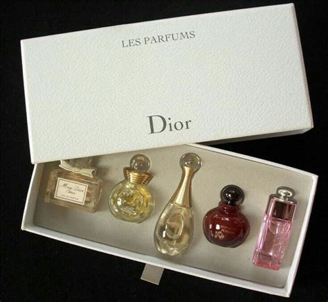 Mini parfum .